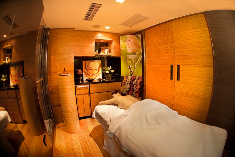 best spas in Hong Kong Emmanuel F
