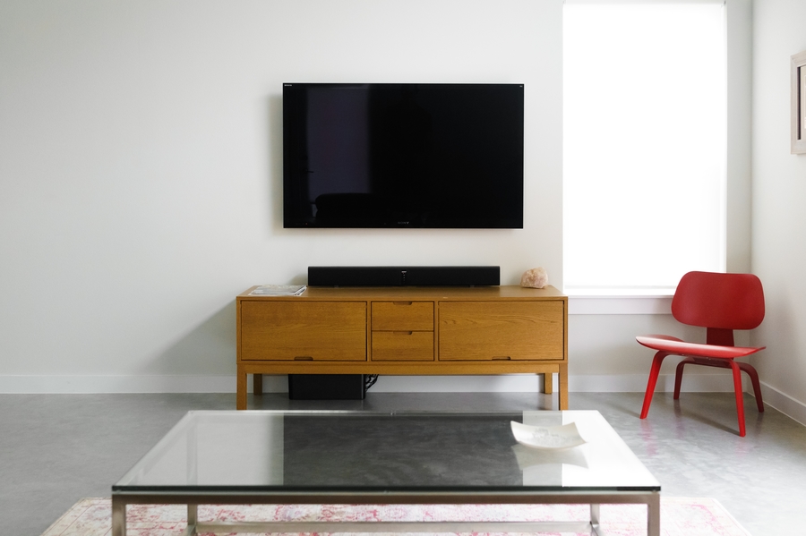 Shop home sound systems in Hong Kong: Bring the beat back with these stunning speakers