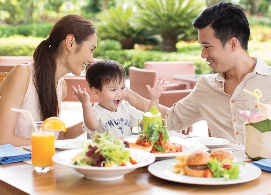 family-friendly hotels in hong kong