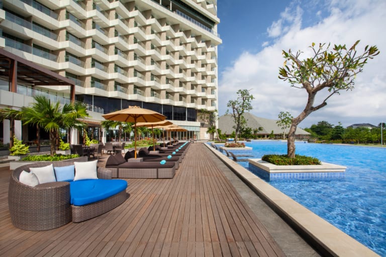 Looking for a new family holiday spot? Try Radisson Golf & Convention Center Batam