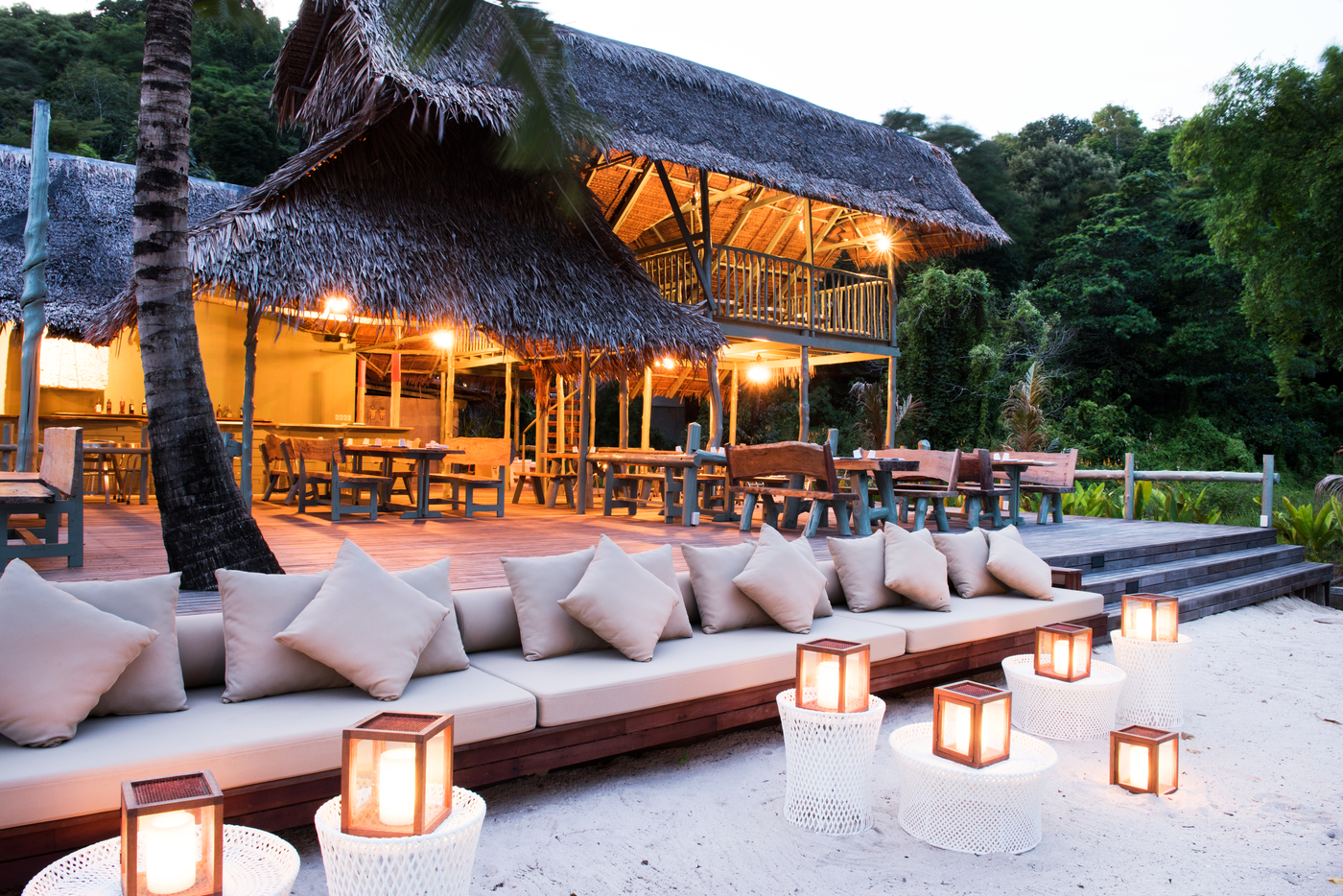 Como Point Yamu beach club