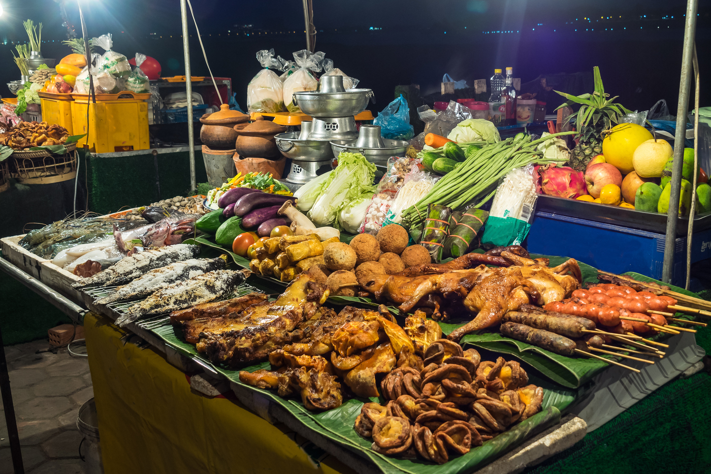 Vientiane night market