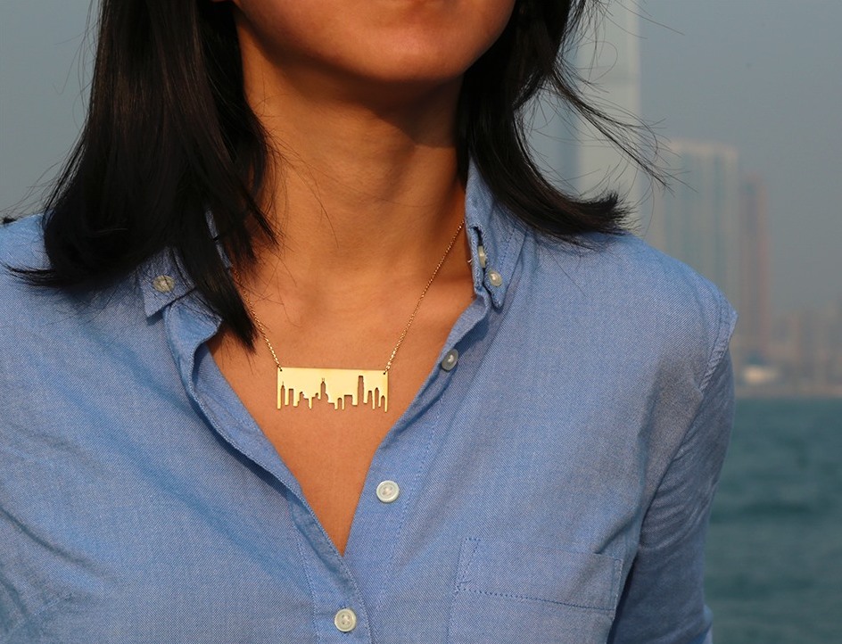 Simon RObin Hong KOng skyline necklace