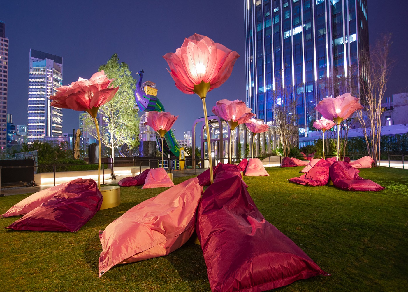 K11 MUSEA shares LOVE POWER this Valentine's Day at the rooftop