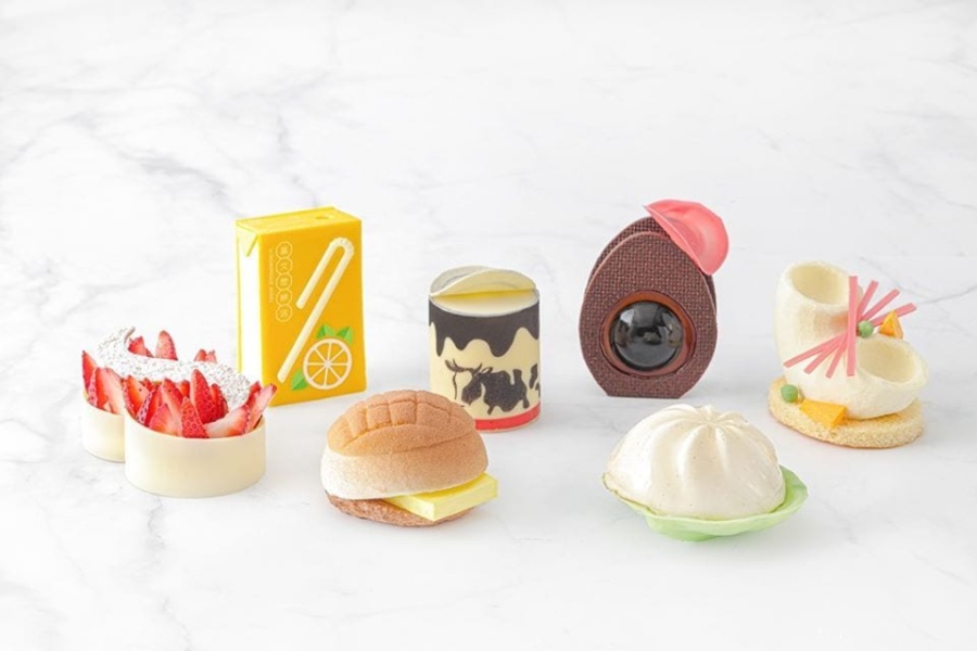 cakes from Dang Wen li by Dominique Ansel