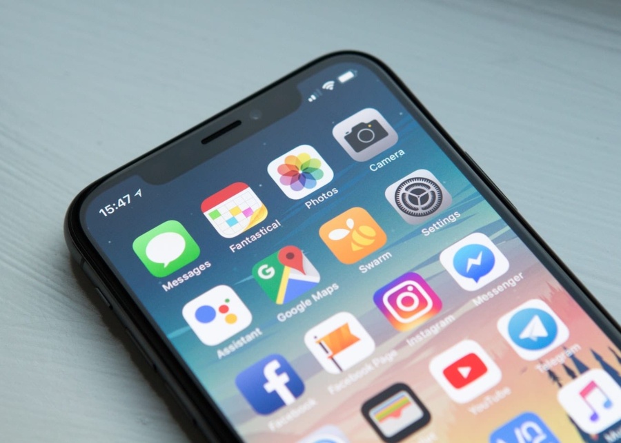 7 ways to stop social media having a negative impact on your mental health